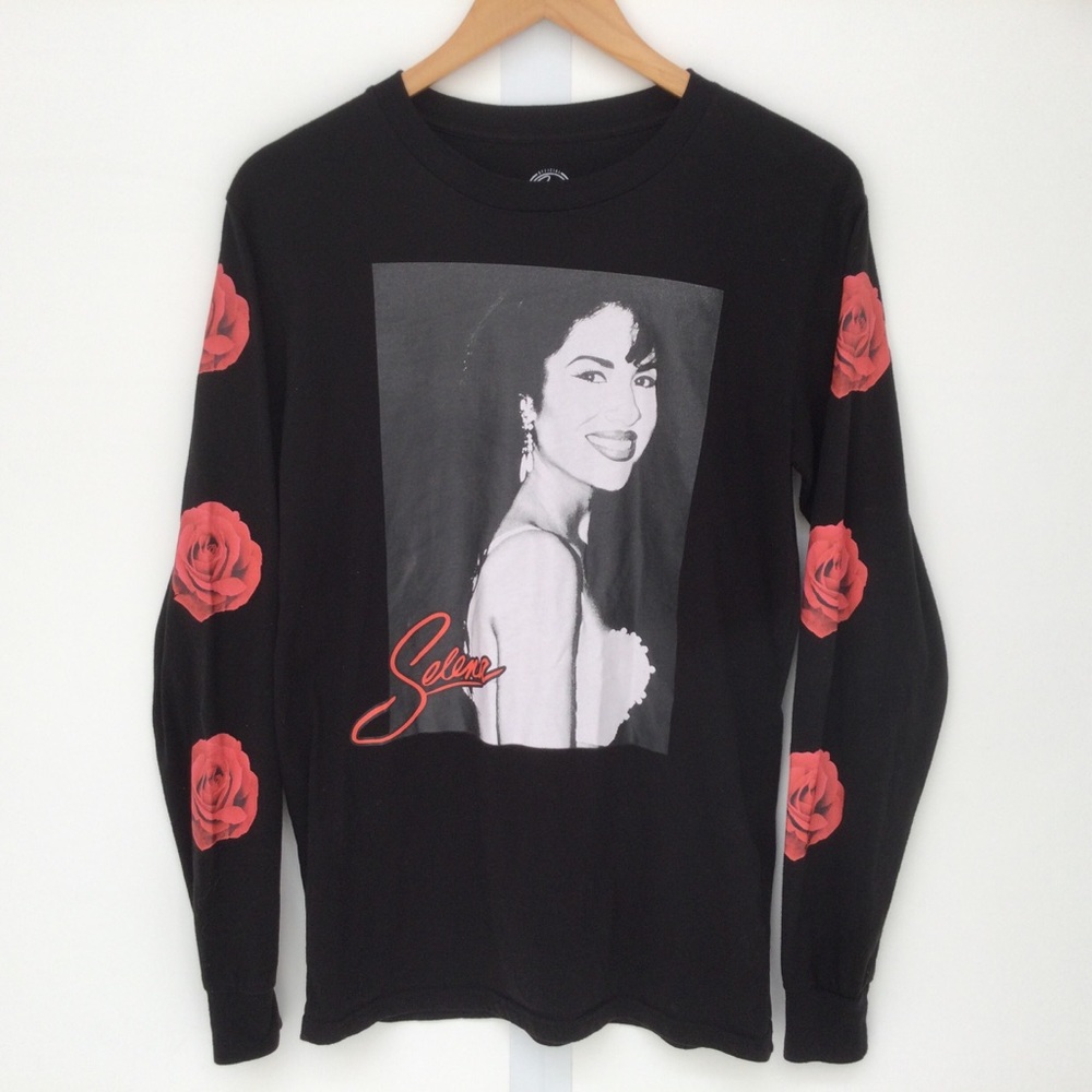 Selena Rose Long SleeveT Shirt Size Small